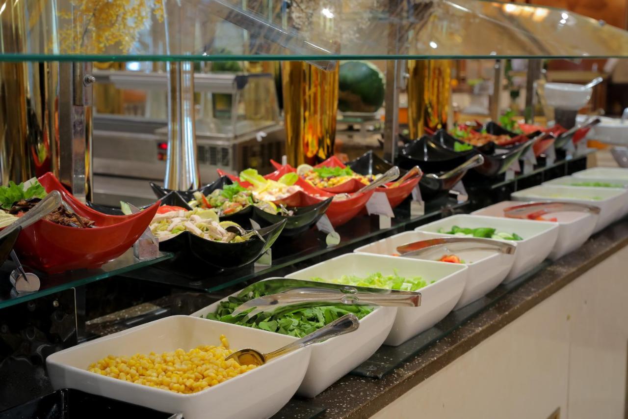 모벤픽 호텔 제다 시티 스타 외부 사진 A salad bar