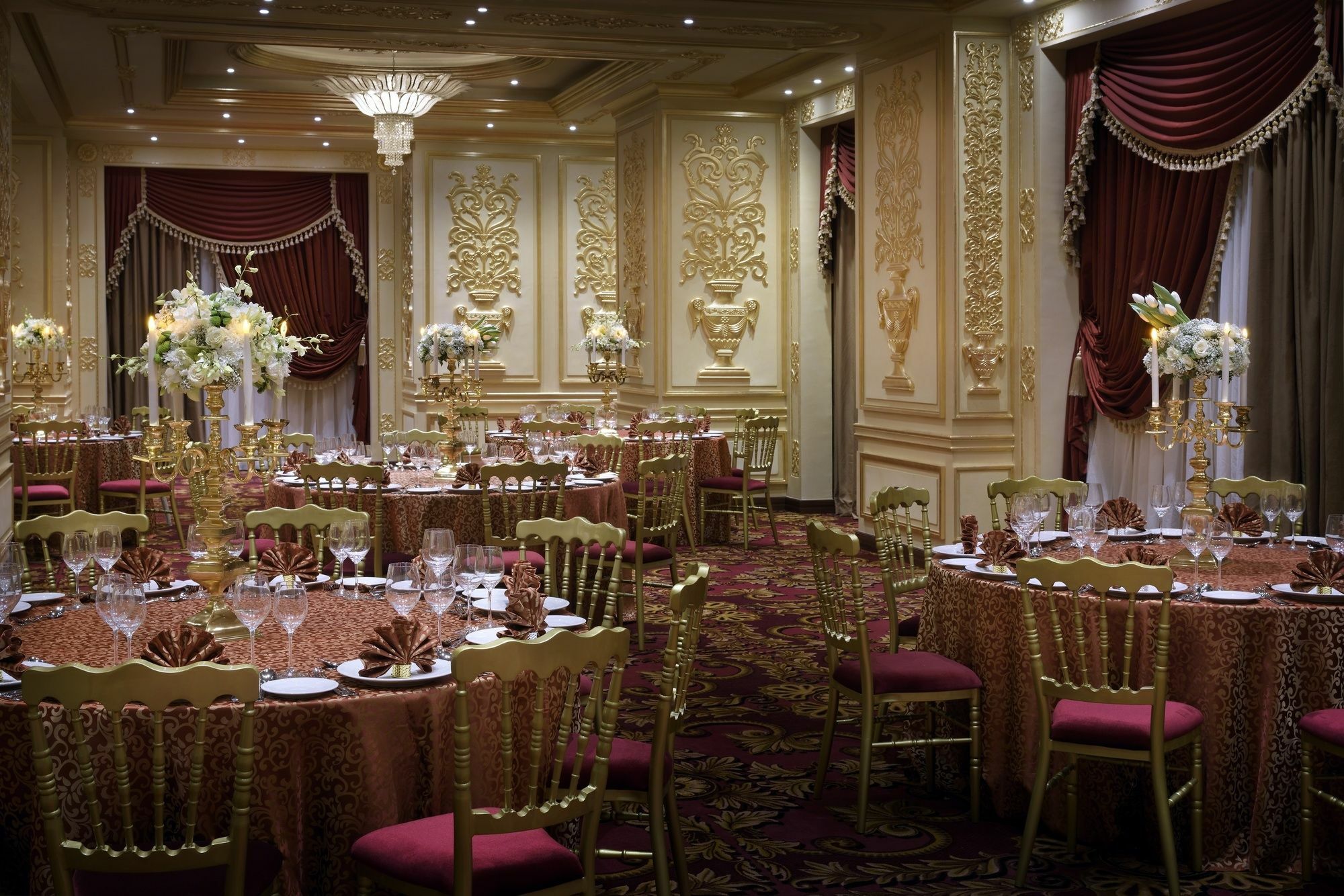 모벤픽 호텔 제다 시티 스타 외부 사진 The ballroom at the Ritz-Carlton, Tysons Corner